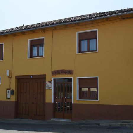 Casa Rural Los Llaganos Villaturiel Экстерьер фото